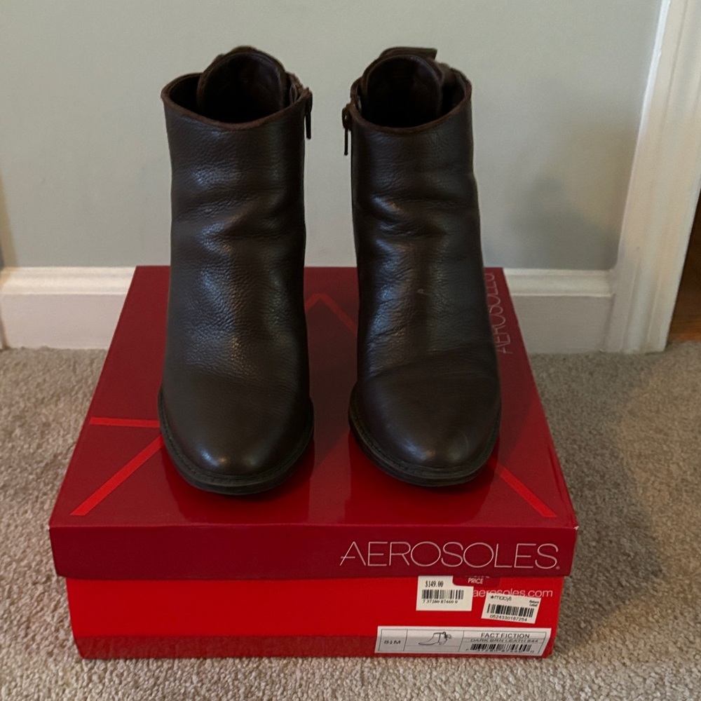 AEROSOLES Dark Brown Ankle Boots